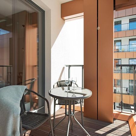 Blue Mandarin Riverside Gdansk Exterior photo